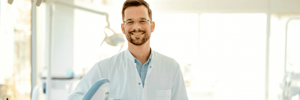 Oral Surgeon