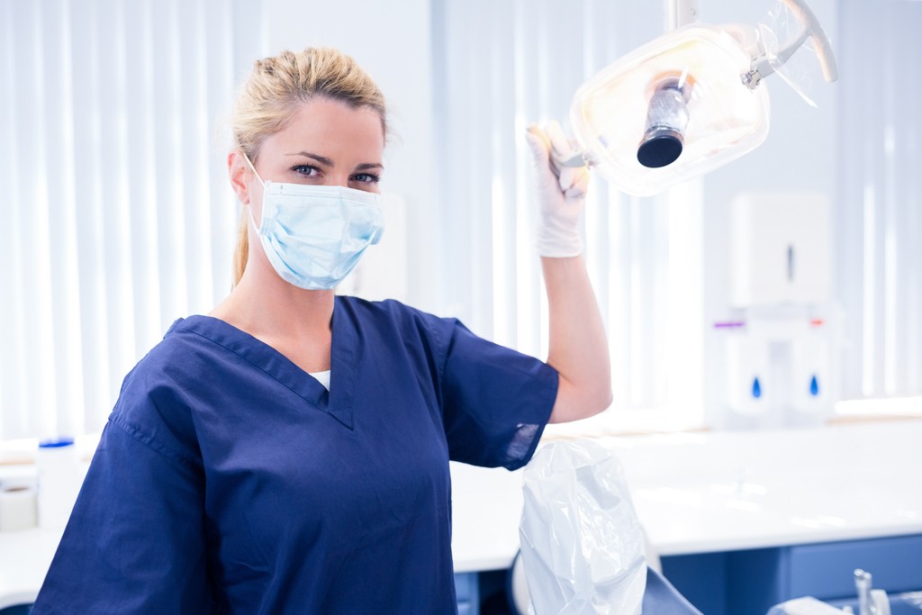 dental-assistants-love-job